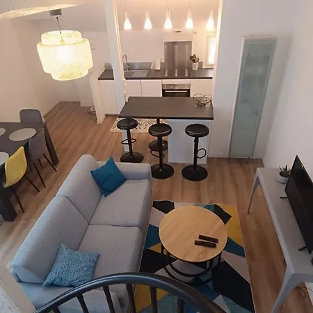 Duplex - Palais De Justice