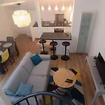 Duplex - Palais De Justice